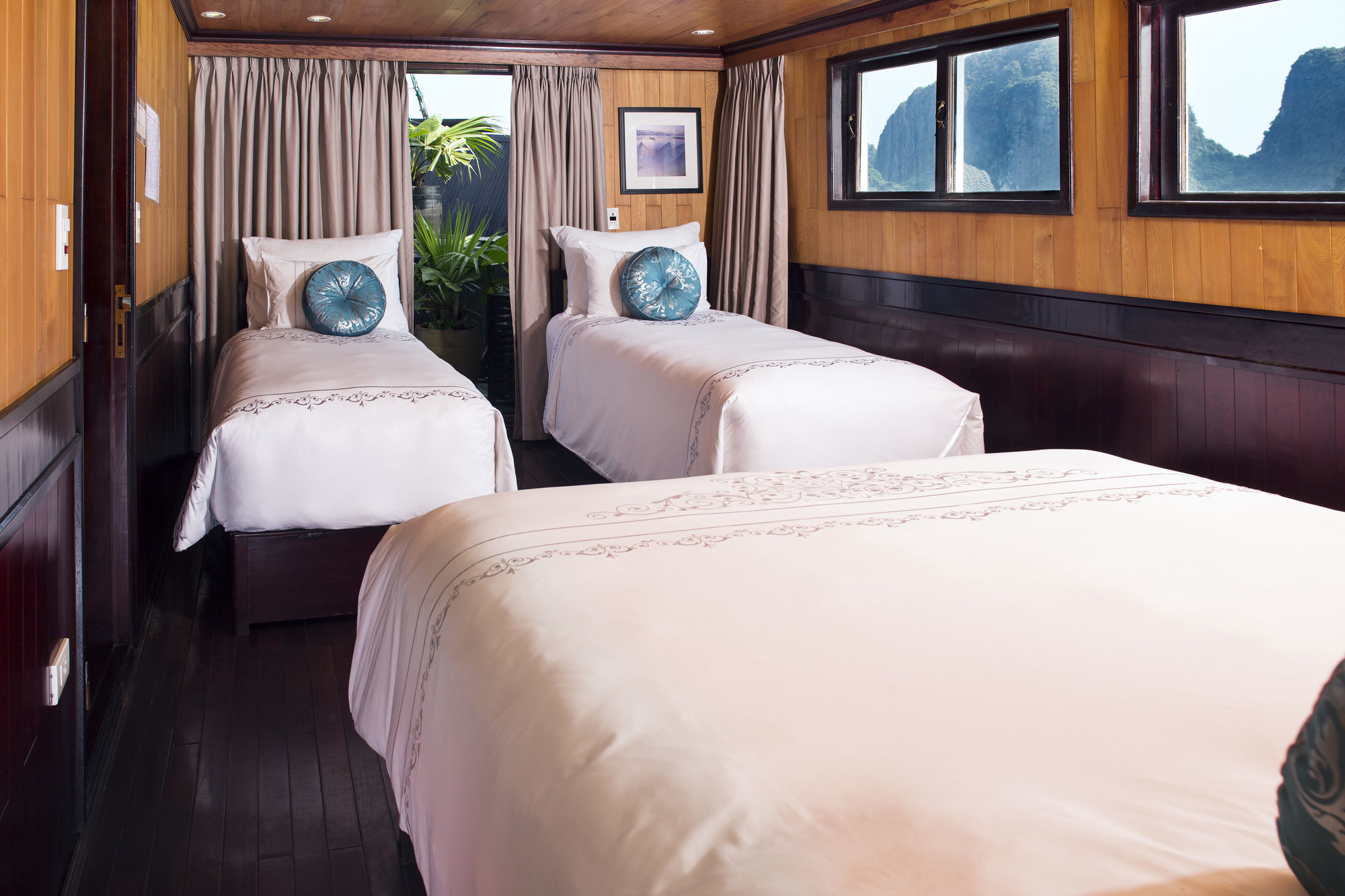 Aphrodite Cruise Халонг Экстерьер фото
